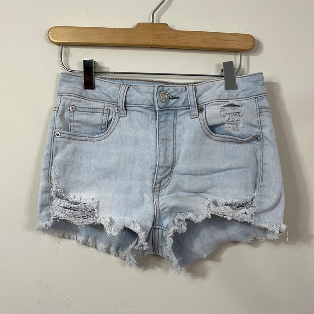 American Eagle Hi-Rise Shortie Light Wash Jean Shorts Size 4 - Picture 1 of 6
